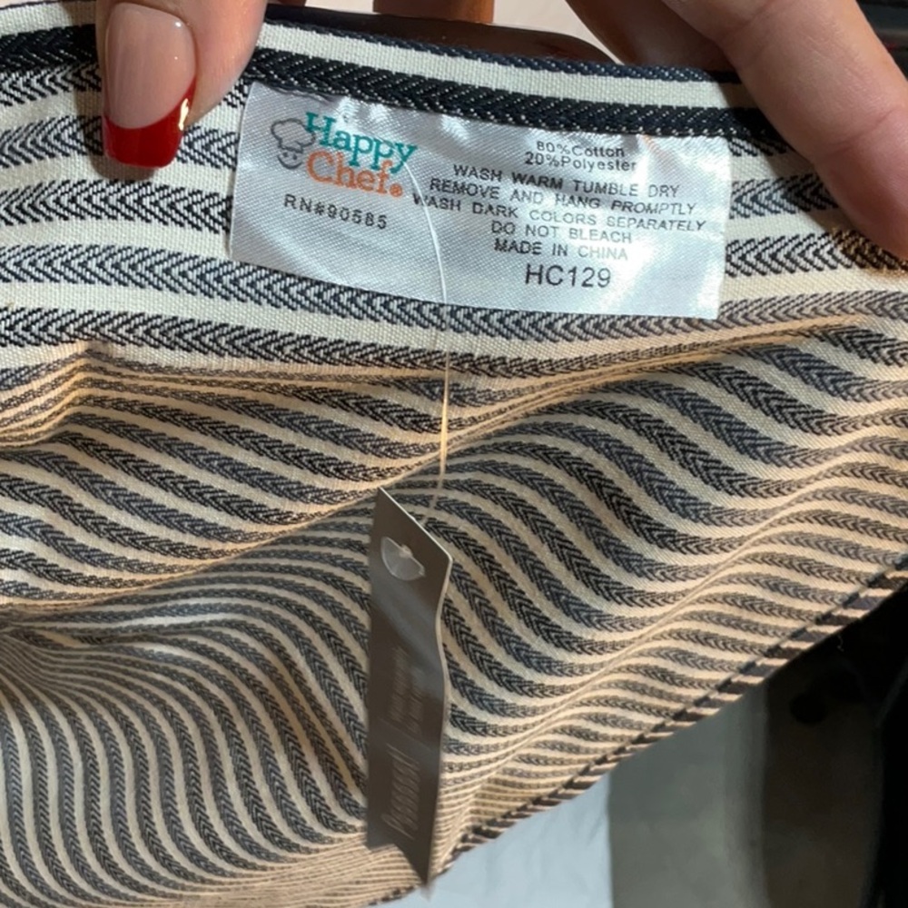 Striped Kitchen Apron - Picture 4 of 5